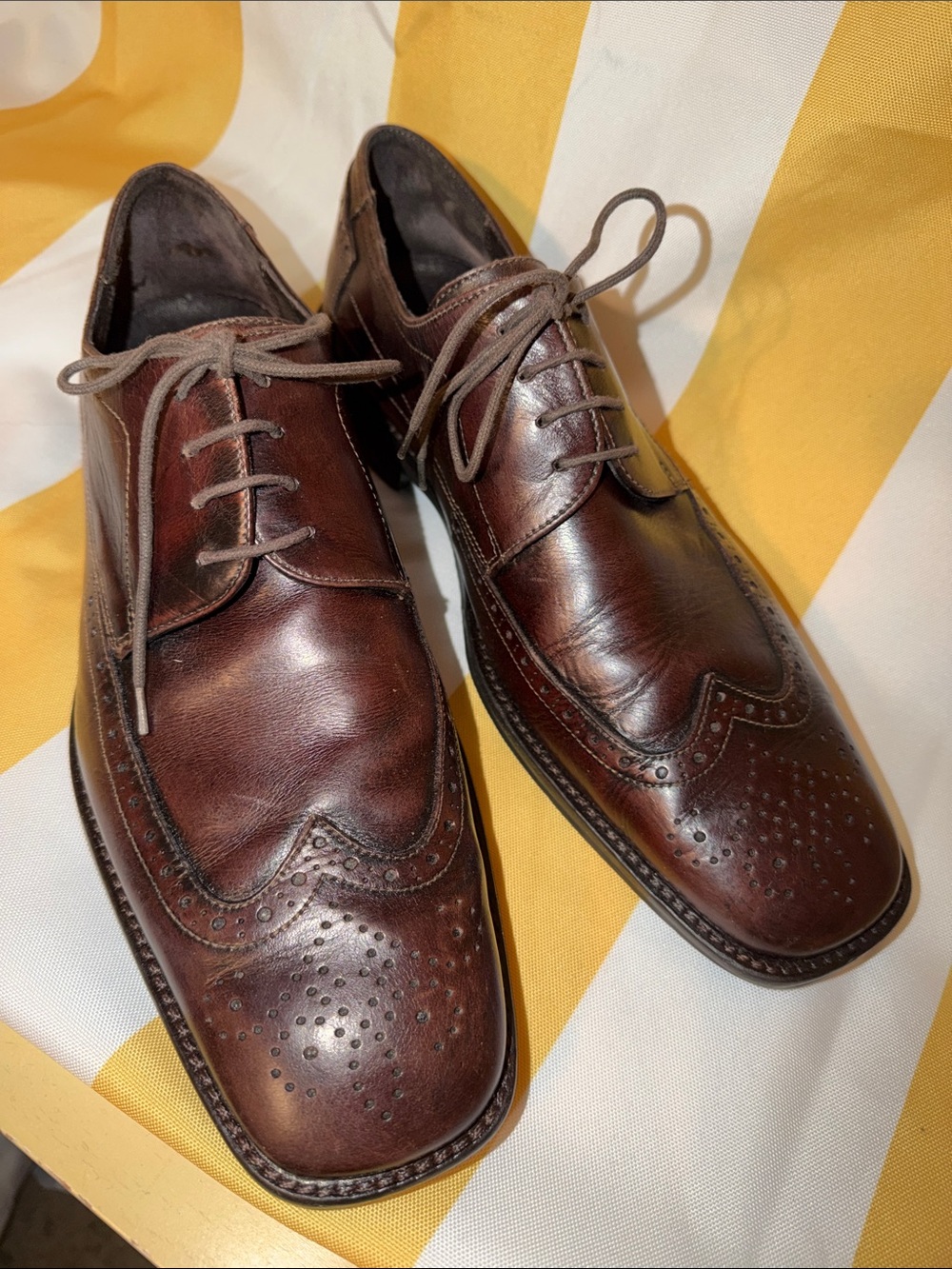 Johnston & Murphy Sz 11 brown leather oxfords